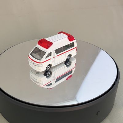 トミカ救急車
